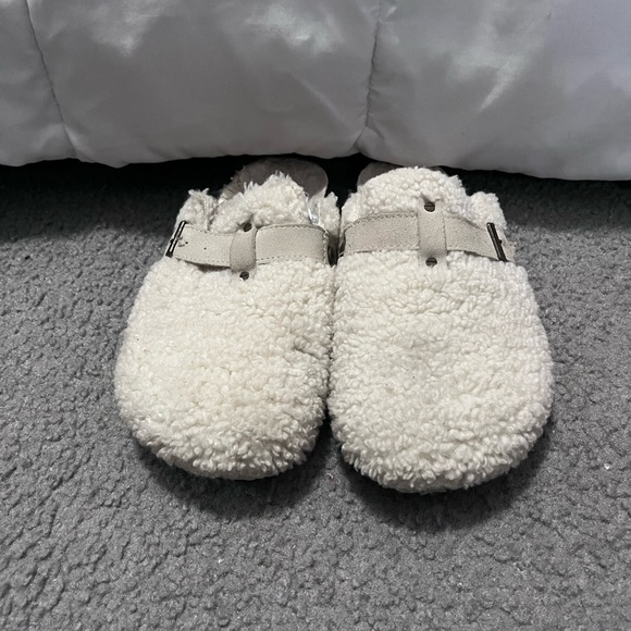 Slides - Picture 1 of 3